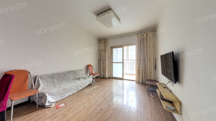 龙江庭苑C区二手房实景图