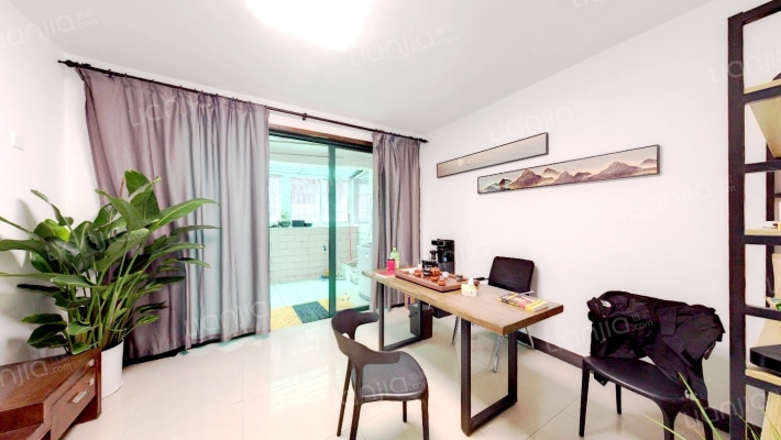 龙翔花园二手房实景图