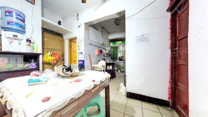 育婴堂街18号二手房实景图