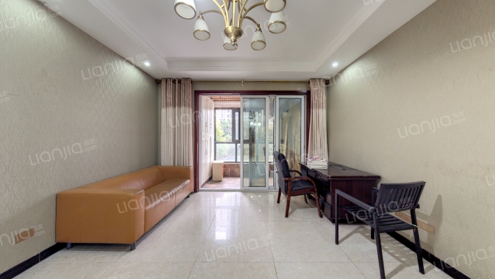 朵力品道二手房实景图