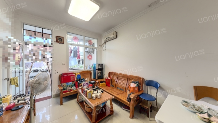 海天小区二手房实景图