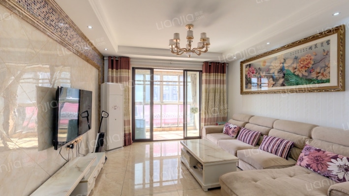 远洋香奈河畔一期二手房实景图