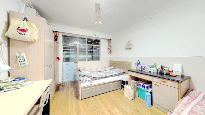 东四小区二手房实景图