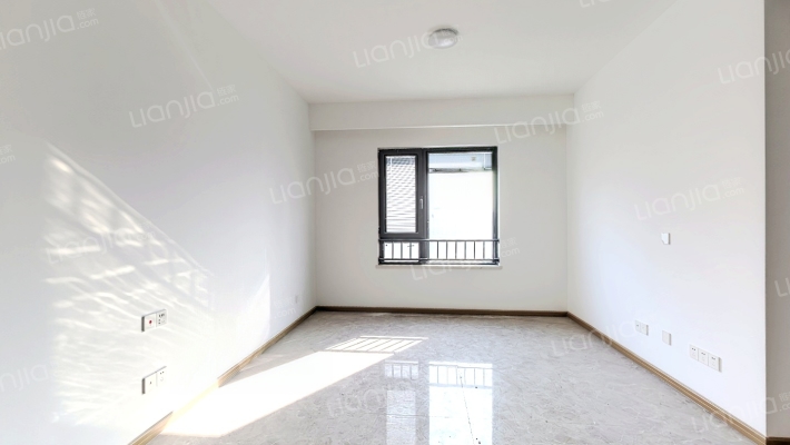 长江华府西区二手房实景图