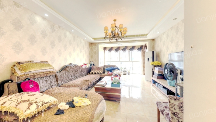 东山国际新城B区二手房实景图