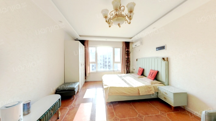 万豪城二手房实景图