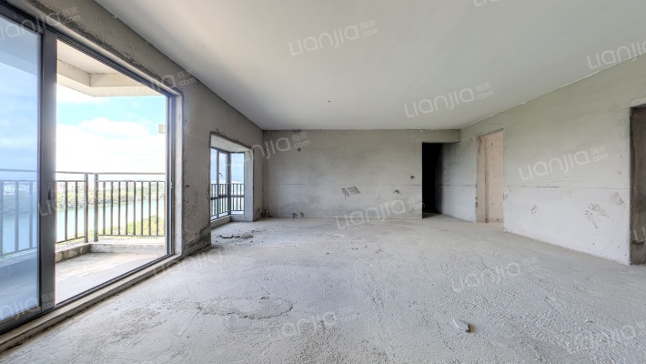 中航城二手房实景图