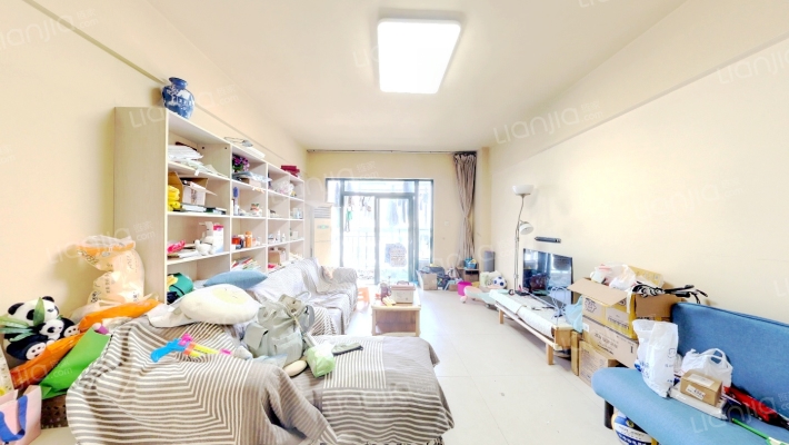 西区花园水云阁二手房实景图