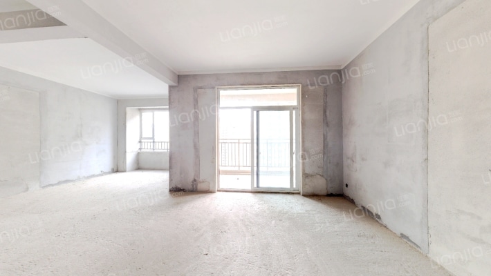 泊湖天下二期二手房实景图