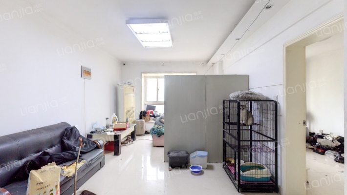 阳光假日二手房实景图