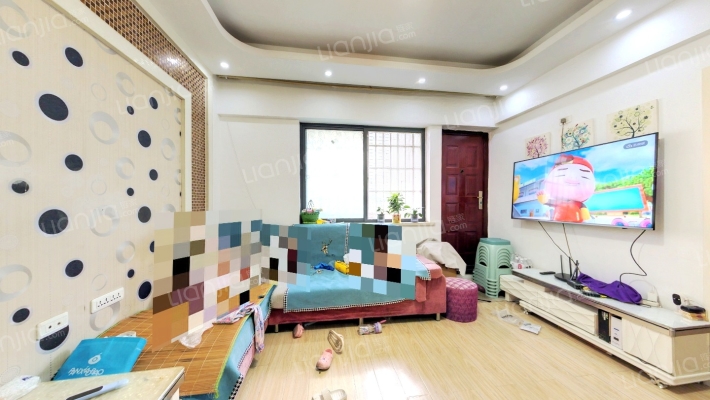 康苑社区二手房实景图