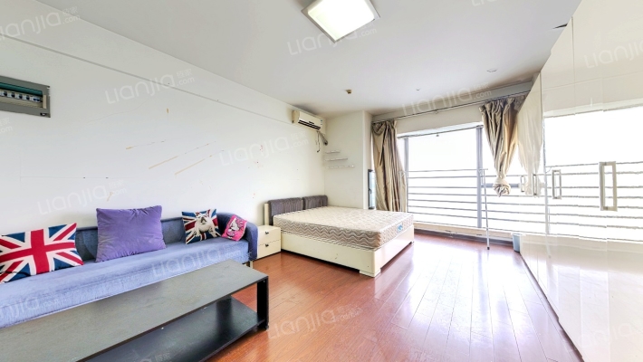 凯翔国际广场公寓二手房实景图