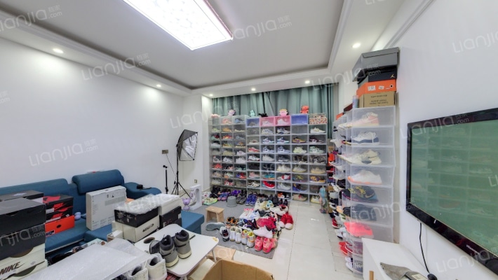 翡翠云天二手房实景图