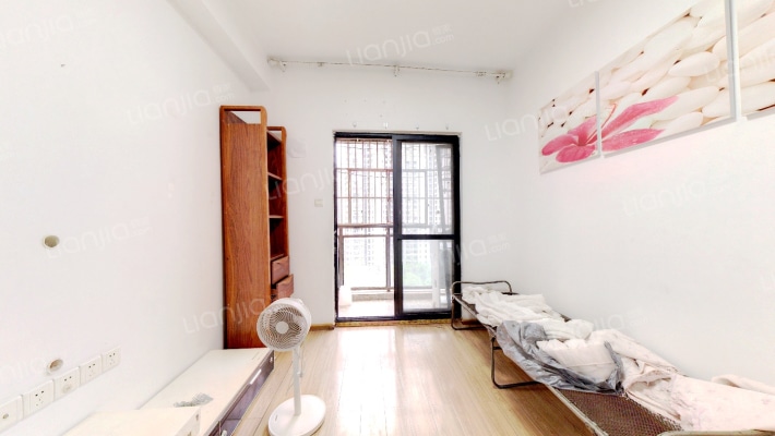 岭地金居二手房实景图