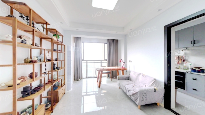 三特凤鸣朝阳二手房实景图