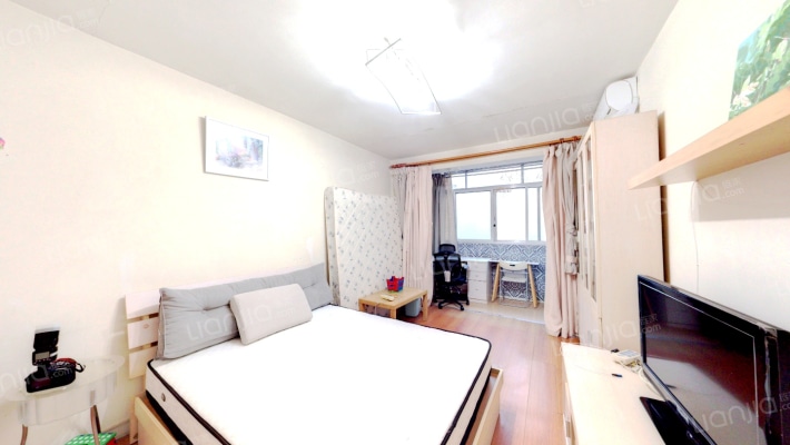 东园四村二手房实景图