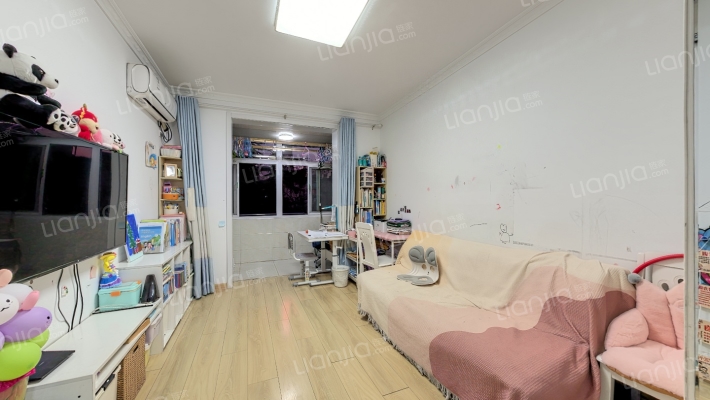 定淮门2号二手房实景图