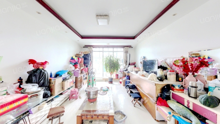 华银怡苑二手房实景图