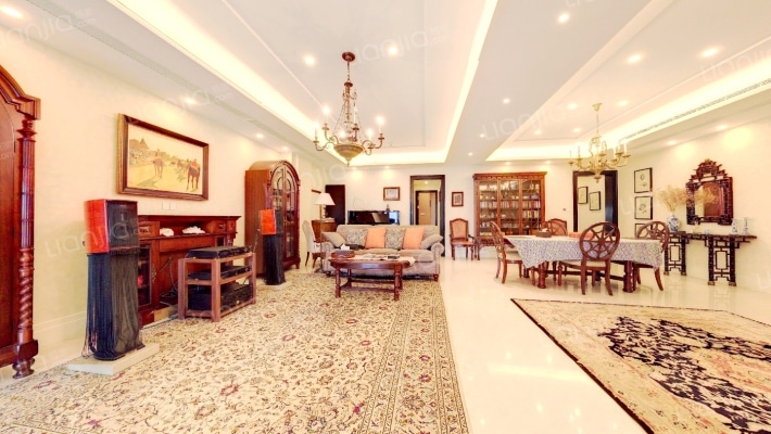 银泰中心二手房实景图