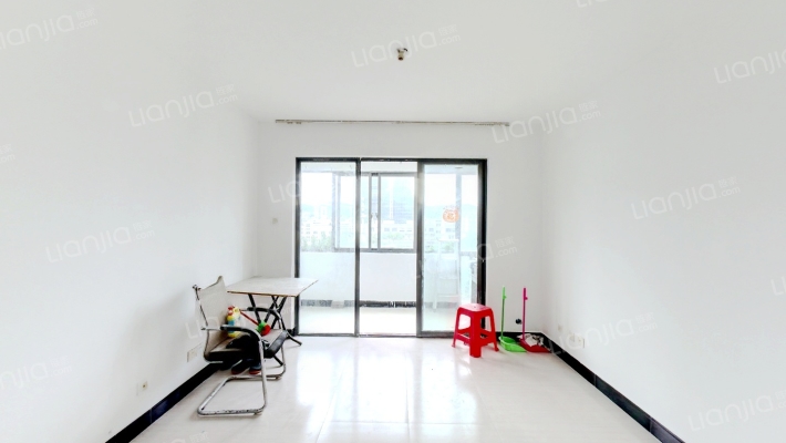 凤湖新城三区二手房实景图