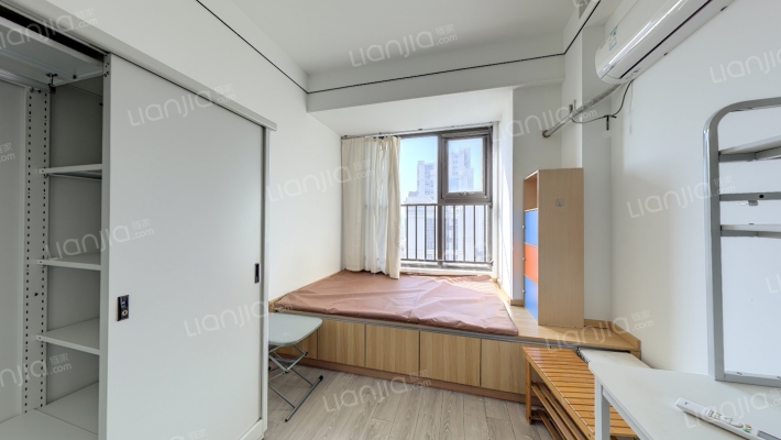 绿都澜湾知了公寓二手房实景图