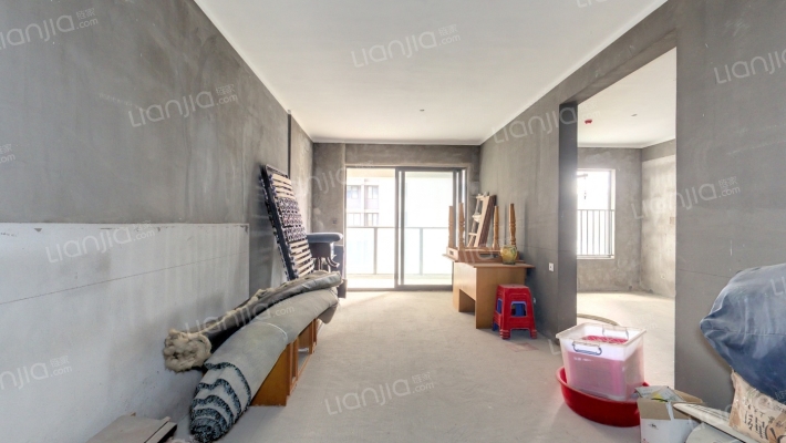 中央铭著二手房实景图