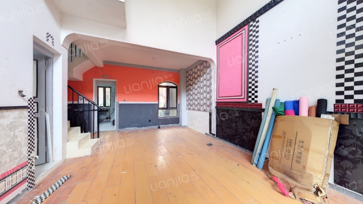 布鲁斯小镇(一期)(别墅)二手房实景图