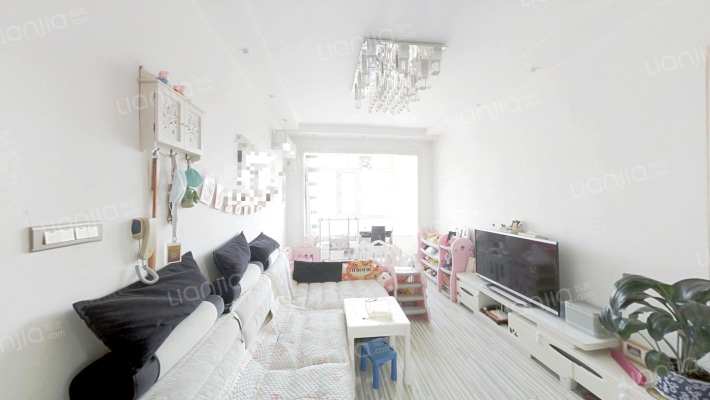 泰山领秀二手房实景图