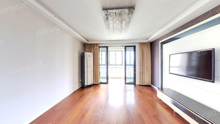 圣骊河滨苑二手房实景图