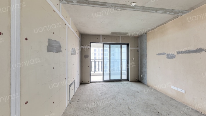 长沙北中心保利时代B区二手房实景图