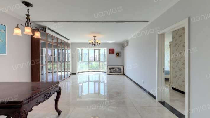 晴雪园二手房实景图