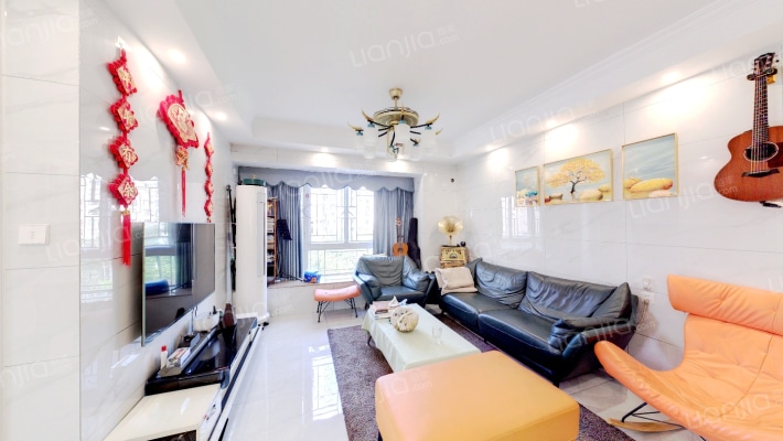 美心翡翠明庭二手房实景图