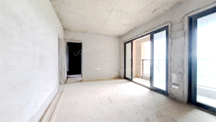 恒大棕榈岛二手房实景图