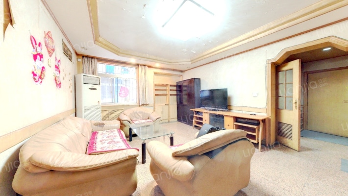 药王洞东家属院二手房实景图