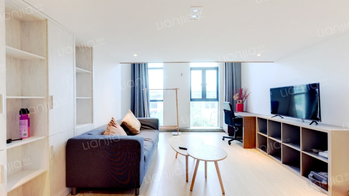 中新大厦二手房实景图