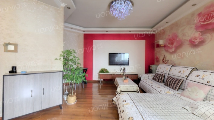 新青年小区二手房实景图