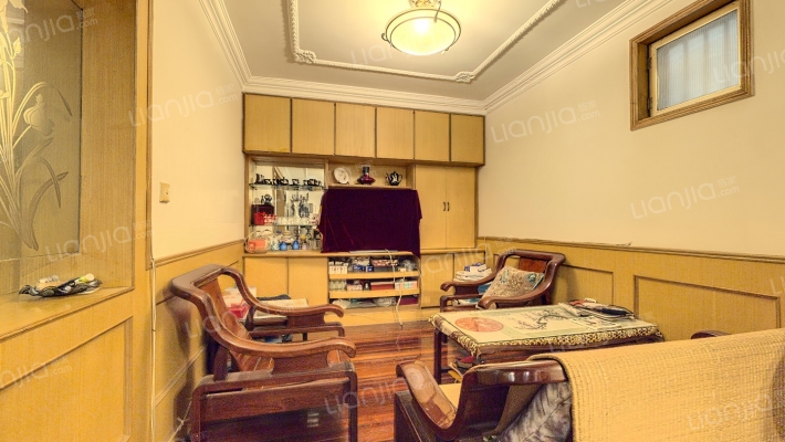 怡华苑二手房实景图