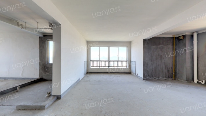 水岸蓝庭二手房实景图