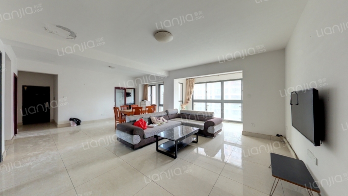 中联蓝天花园二手房实景图