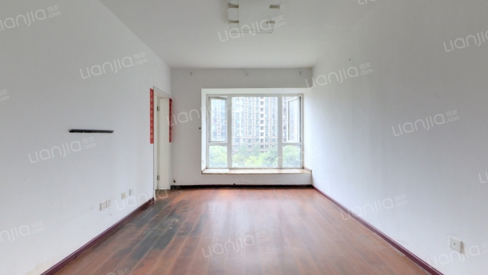 天府逸家二期二手房实景图