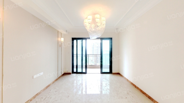 恒大云湖上郡御龙台一组团(6.2)二手房实景图