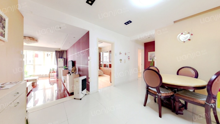 海尚豪庭二手房实景图