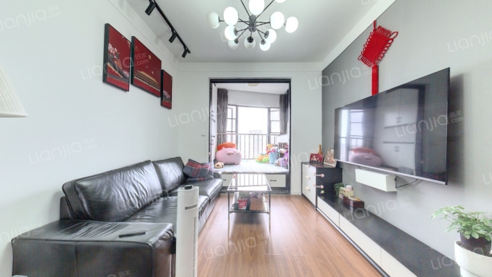 中迪创世纪二手房实景图