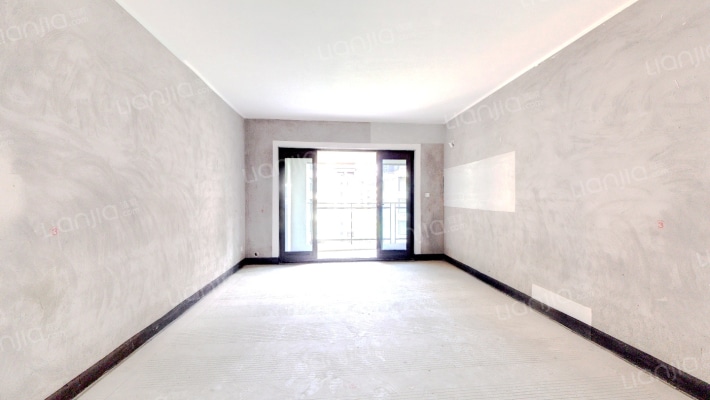 美的金科郡二期二手房实景图