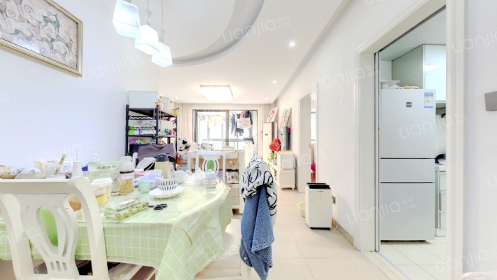 中锐龙湾1号二手房实景图