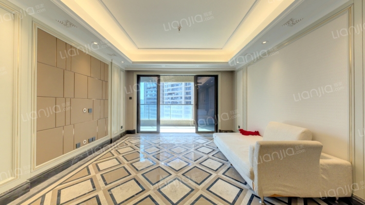 滨江领樾二手房实景图