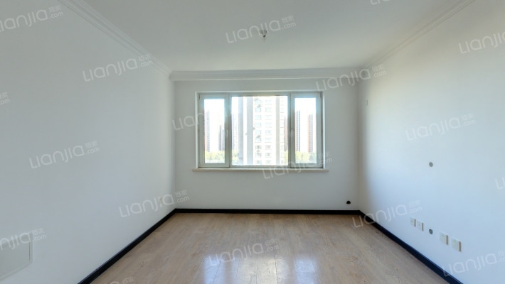 丽晶公馆二手房实景图