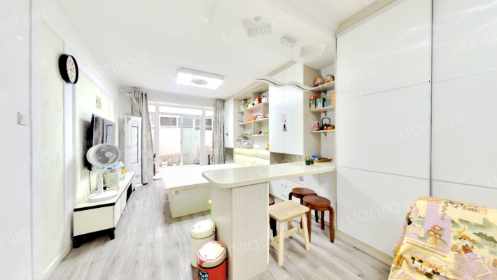 莲溪八村二手房实景图
