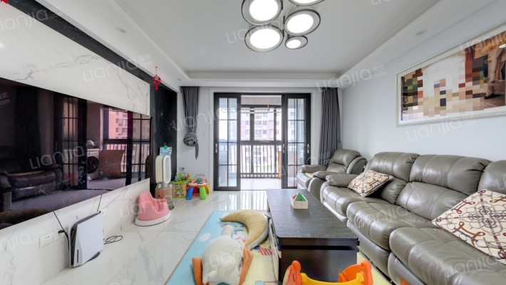 浦江世博家园十三街坊二手房实景图