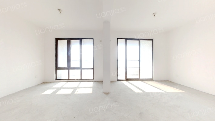 玖隆花苑二手房实景图